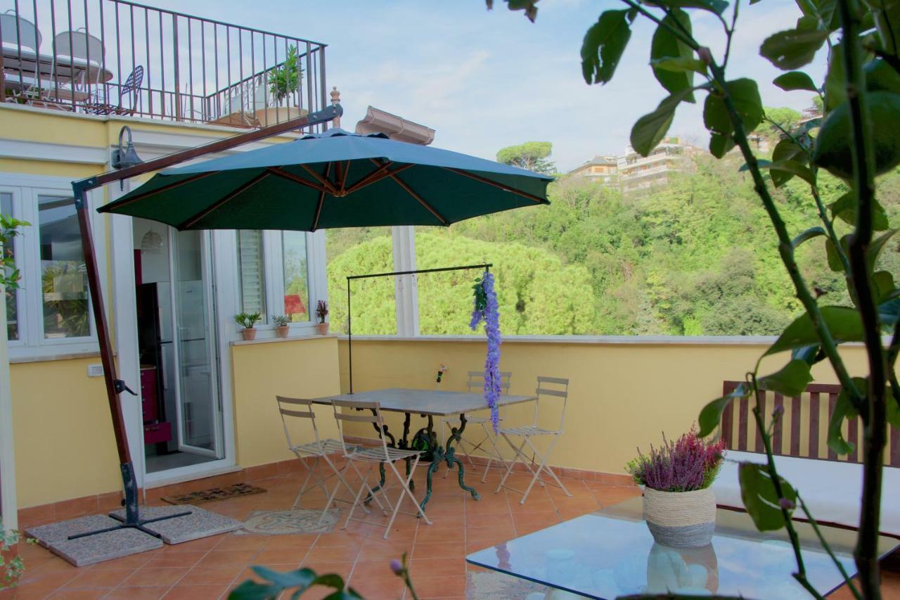 Willa La Terrazza Di Isabel Rzym Zewnętrze zdjęcie